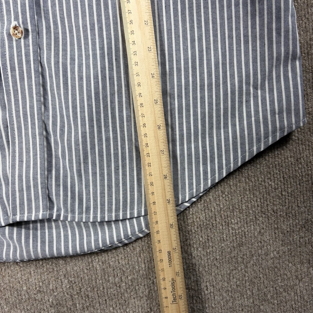 Croft & Barrow Short Sleeve Button Up Stripped Size M Color Gray - Picture 8 of 9